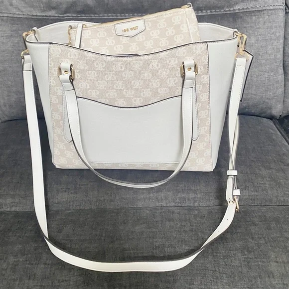 Nine West Garner Cream Logo Tote 4 in 1 bag NWT - Picture 2 of 14